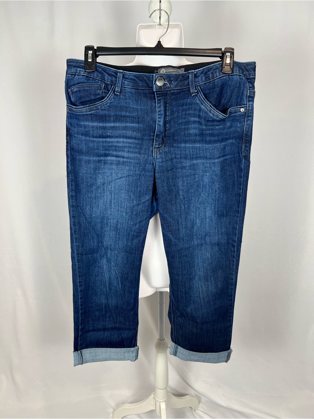 Democracy Women's Blue Straight Crop Jeans
